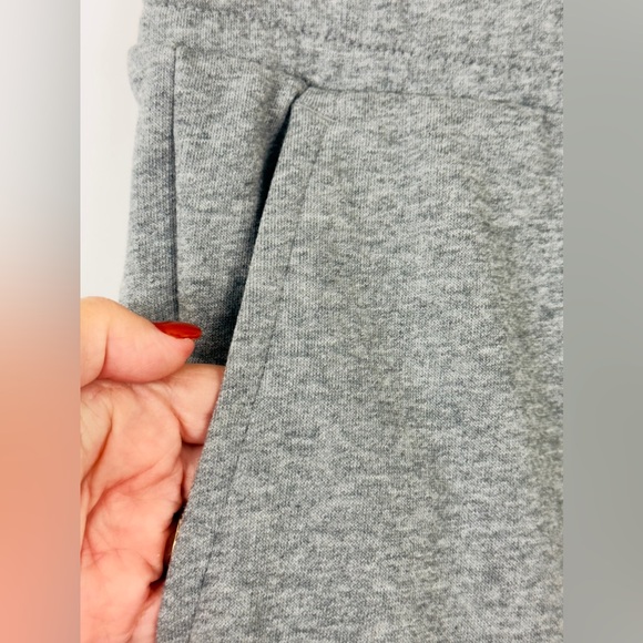 PUMA -Medium Heather Gray 10” Sweatpant Shorts Adjustable Elastic Waist Men’s S - Picture 6 of 14